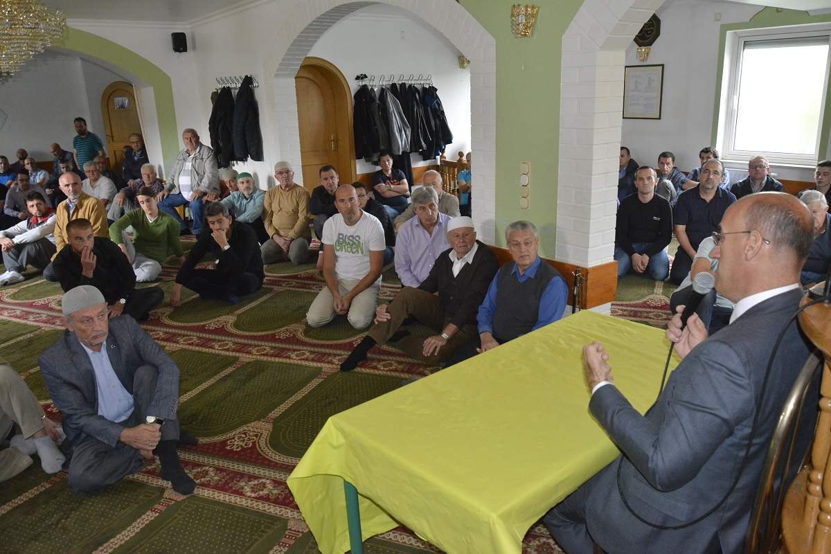 Salkić boravi u posjeti bh. grđanima: Dovedite svoje njemačke prijatelje u BiH